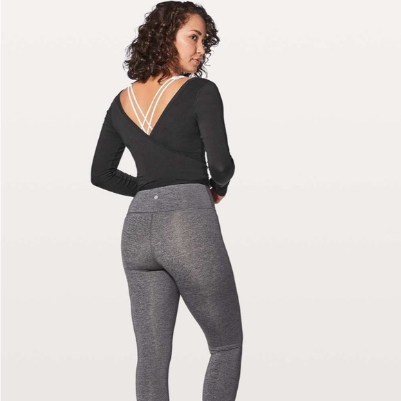 Lululemon It’s A Wrap Long Sleeve - Picture 3 of 6